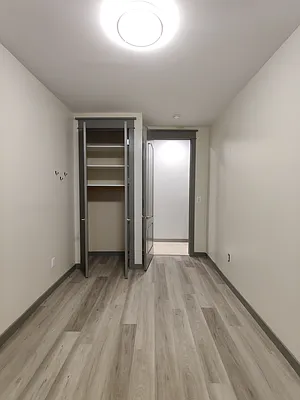 Rented by Signature Property Realty | media 33