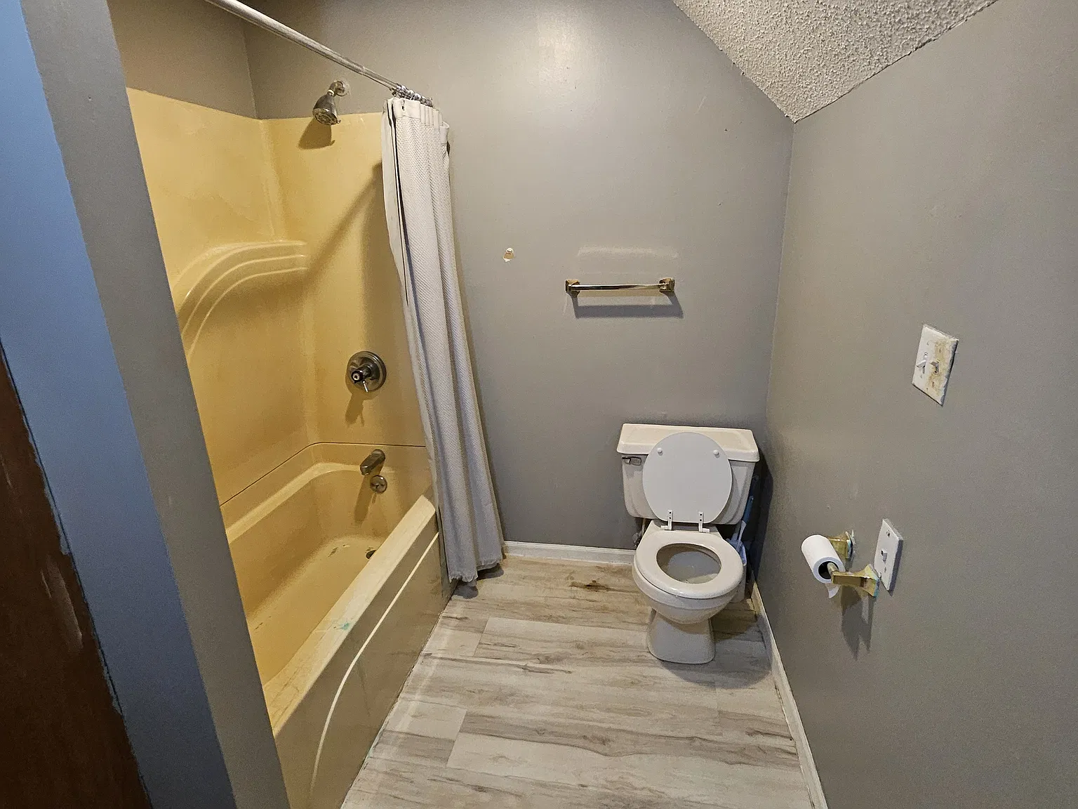 1 bed, $775 — Photo 3