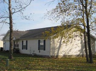 2299 Country View Dr, Washington, IN 47501