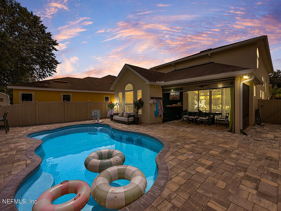 1st image of 405 CITRUS RIDGE Drive