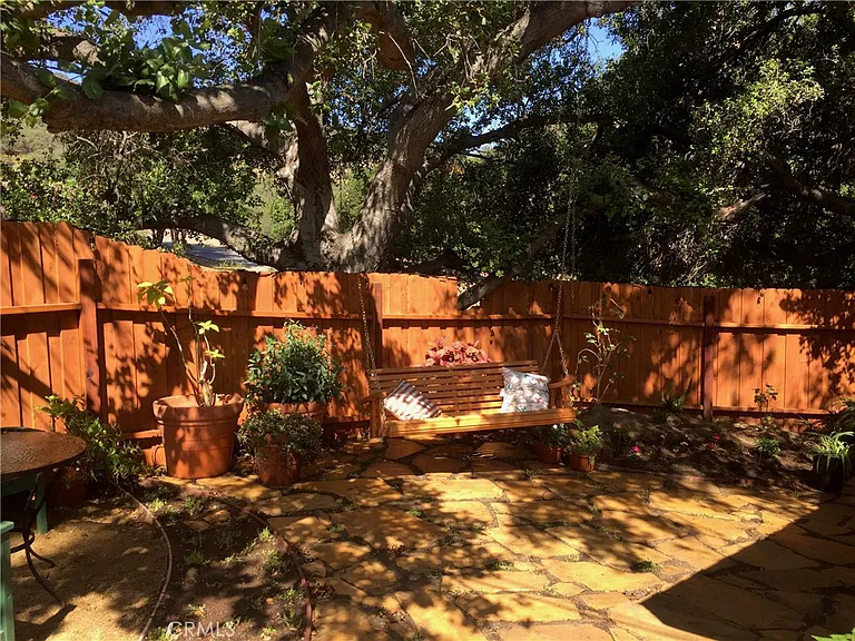 456 S Skyline Dr — Photo 38