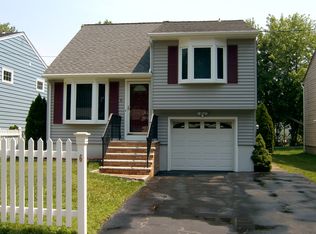 6 Edwards Rd, Parsippany, NJ 07054