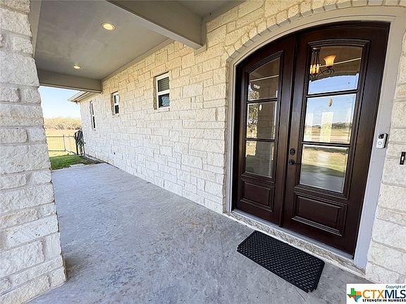 4th image of 325 Kendal Dr