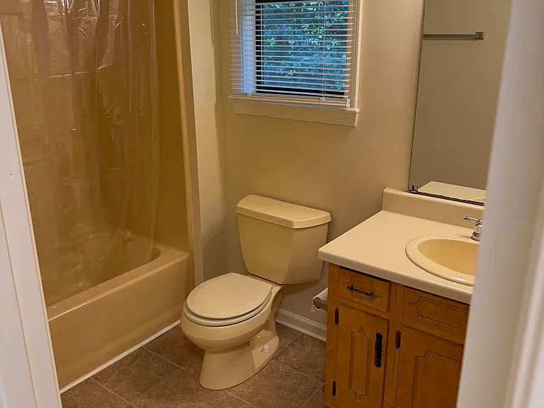 128 Willow Ct #3 — Photo 9