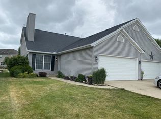 1214 Onyx Ln, Normal, IL 61761