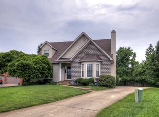 7900 Stacy Lynn Ct, Louisville, KY 40291