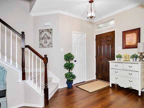 5th image of 4180 Capstone Dr