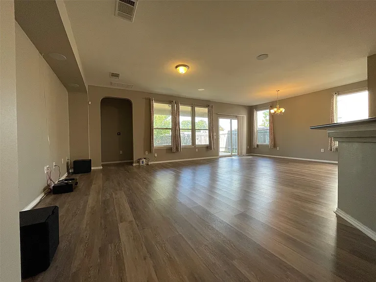 6808 Ondantra Bnd — Photo 2