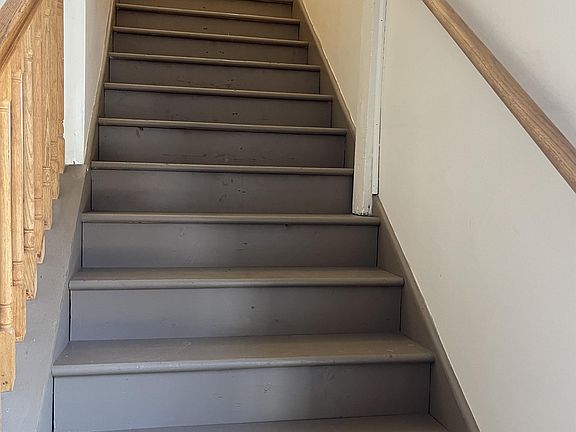 2nd image of 348 Virginia Ave #6