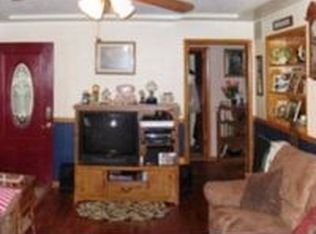 310 Wright Ct, Centralia, MO 65240
