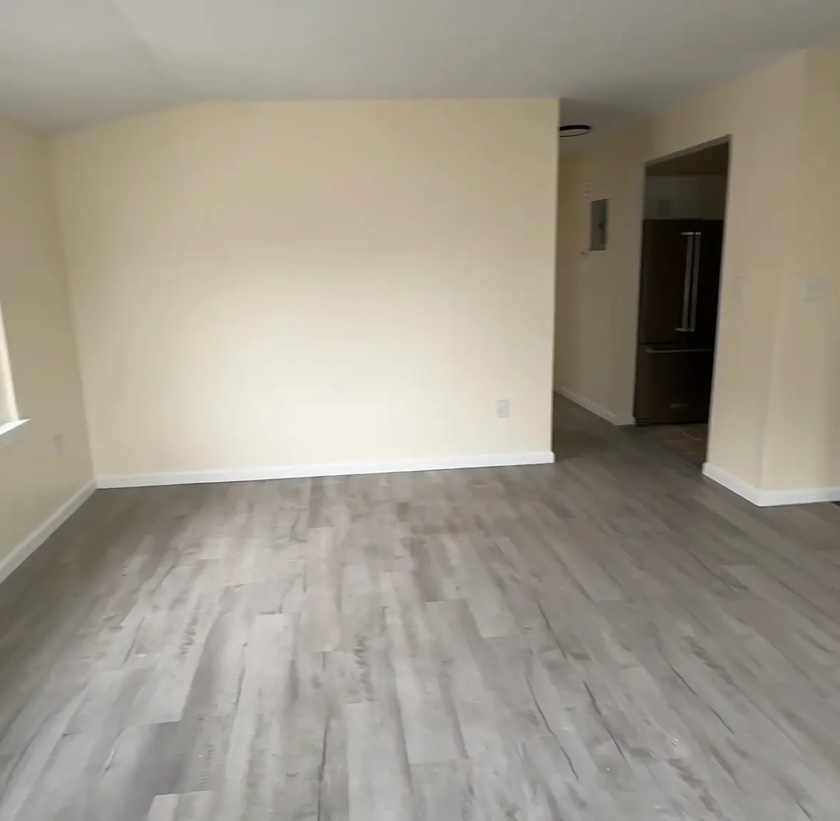 2 bed, 900 sqft, $2,950 — Photo 1
