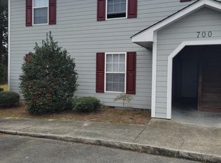 700 Hammock Ln APT 1, Jacksonville, NC 28546