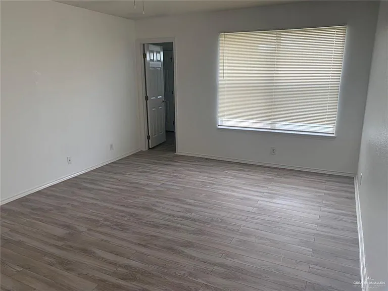 4205 Santa Lucia St — Photo 12