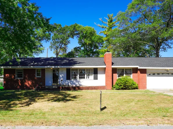 1780 Southland Dr, Muskegon, MI 49442