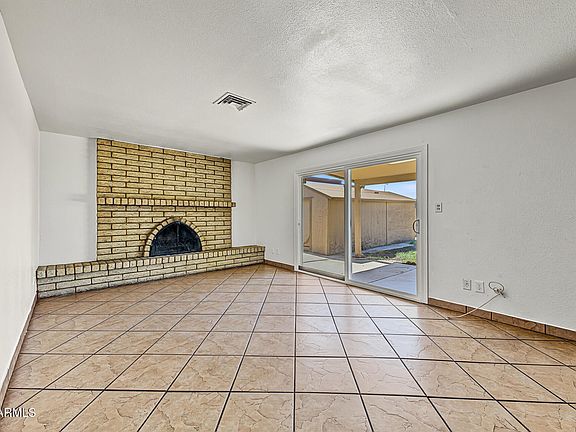 5th image of 3824 N 86th Ln