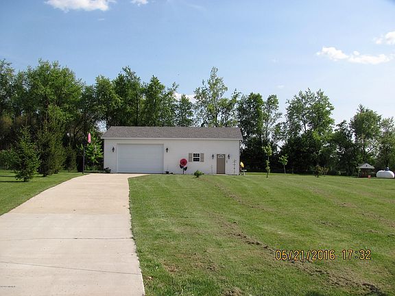3rd image of 14 Anvil Ln