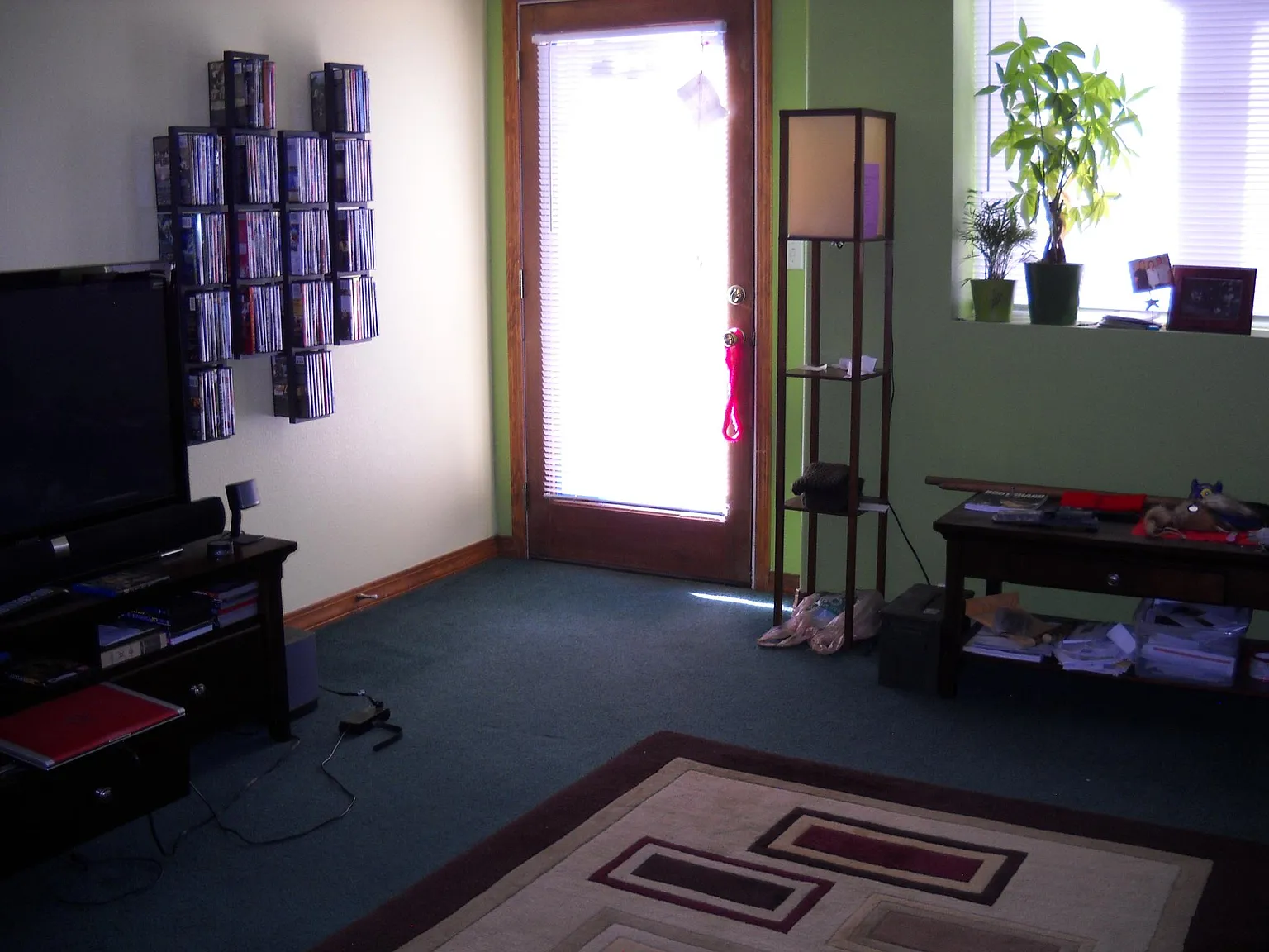 5195 Sevenoaks Dr — Photo 1