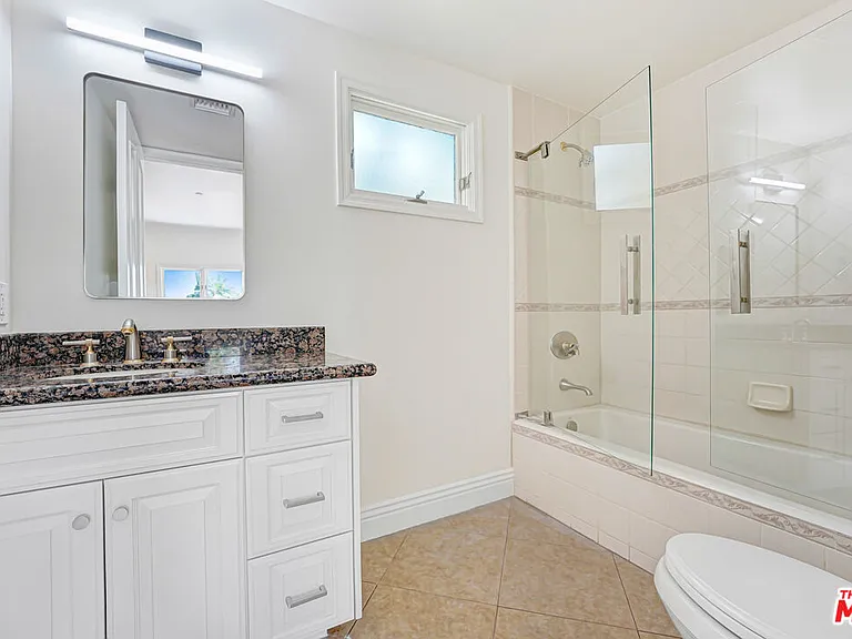 4156 Sunswept Dr — Photo 24