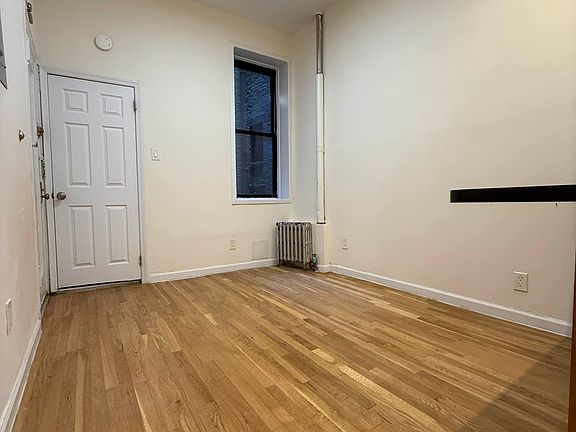 2nd image of 519 E 83rd St APT 1E