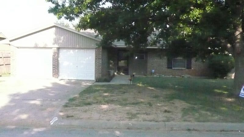 2327 NW 75th Street