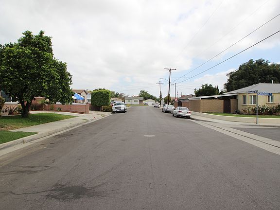 3rd image of 14925 Wanette Ave