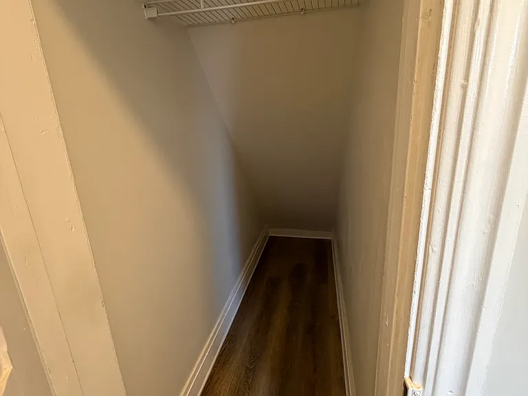 50 N Railroad St #1 — Photo 15