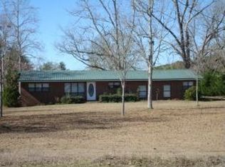 712 Main St, Headland, AL 36345