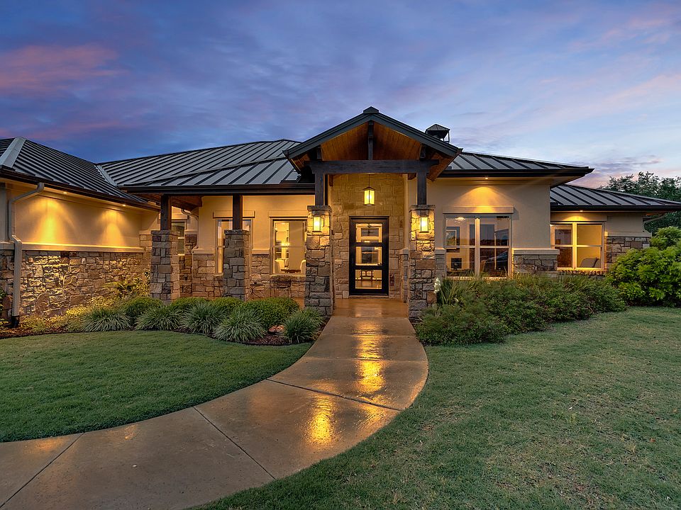 1st image of 8724 Bellancia Dr