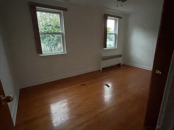 7529 Bingham St #2-1, Philadelphia, PA 19111