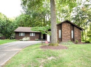 2451 Coit Dr NW, Warren, OH