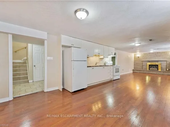 864 Upper Ottawa St #Basement, Hamilton, ON L8T 3V5
