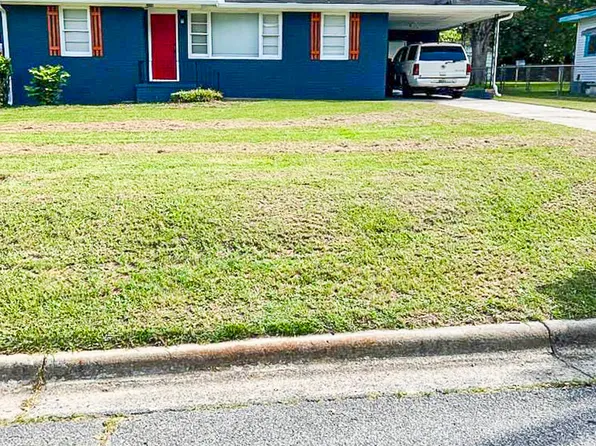 2648 Reynolds Dr, Macon, GA 31206