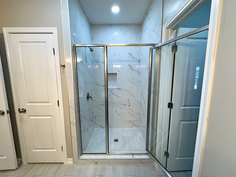305 Legend St — Photo 11