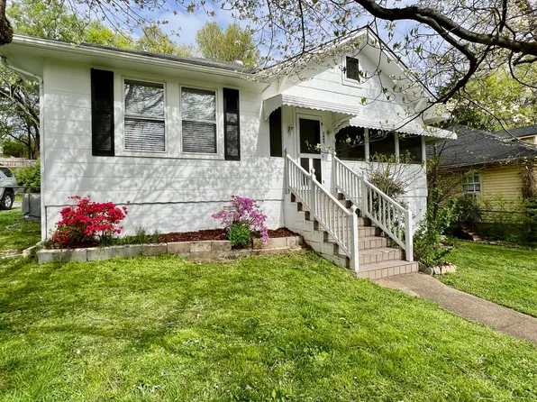 3449 Whitney St, Lupton City, TN 37351