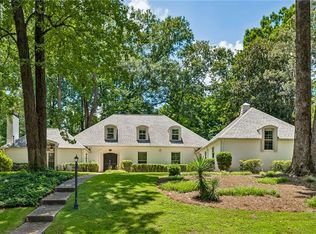 2211 Hill Park Ct, Decatur, GA 30033
