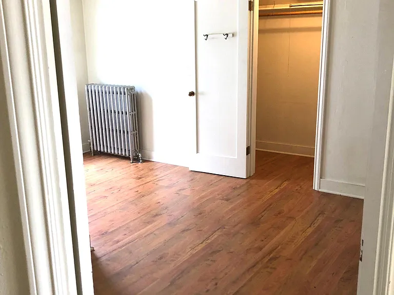 311 N 84th St — Photo 26
