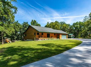 30239 Village Dr, Rushford, MN 55971