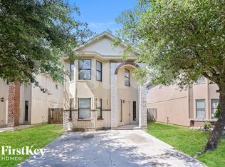 2923 La Estancia Ln, Houston, TX 77093