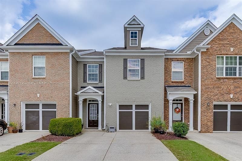 1st image of 4914 Sherwood Way