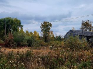 5261 Almy Rd, Edmore, MI 48829