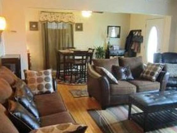 Living Room Example 1 View 2