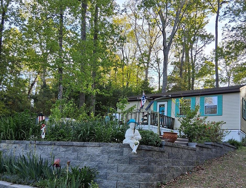 1st image of 35031 Robin Ln