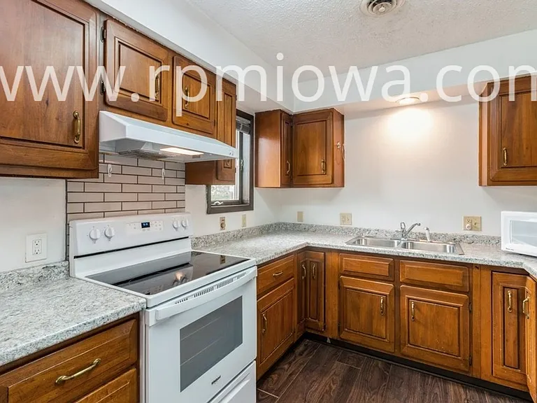 1507 N Dakota Ave — Photo 7
