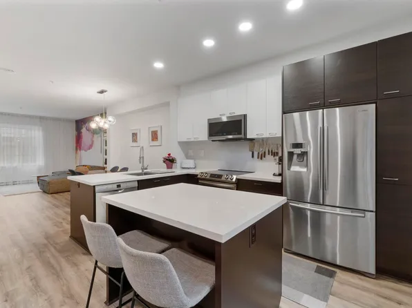 3010 Riverbend Dr #71, Coquitlam, BC V3C 0B8