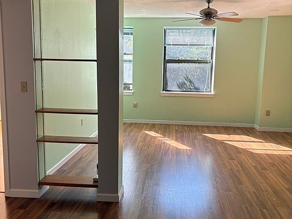 3rd image of 94 Newbury Ave APT 105