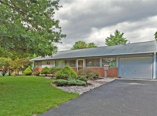 23 Joline Rd, Kendall Park, NJ 08824