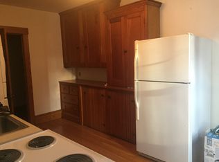 68 Ascutney St APT 2, Windsor, VT 05089