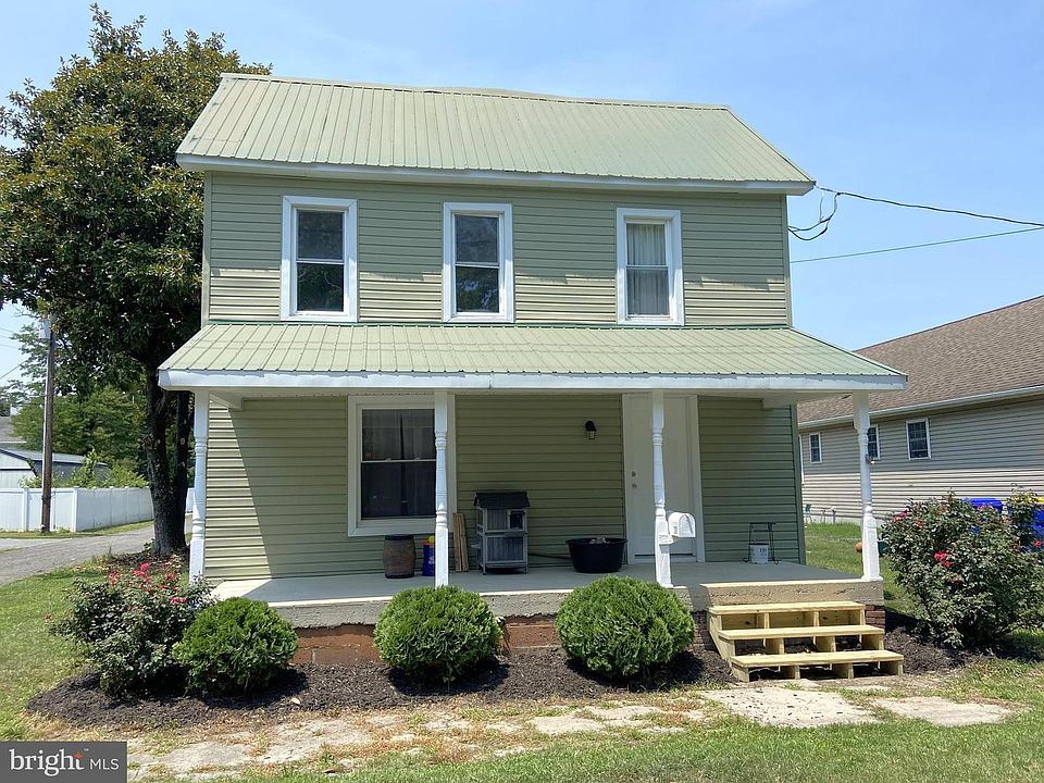 1st image of 310 Harrington St