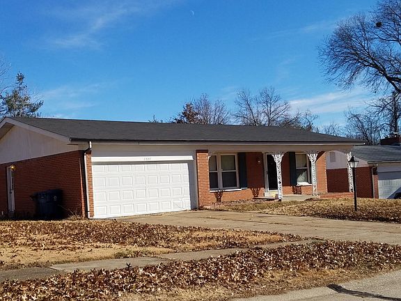 3rd image of 1226 Elkhart Dr