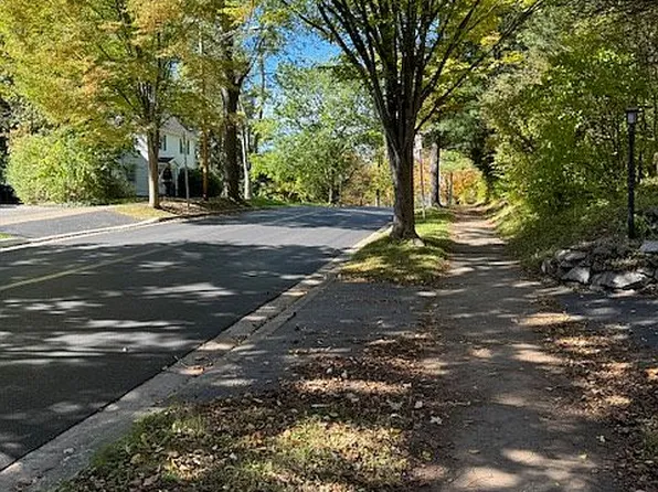 811 N Allen St, State College, PA 16803